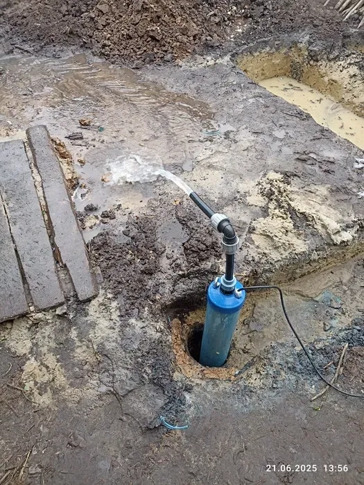Скважина буріння свердловин на воду. Гарантуємо якісну роботу.