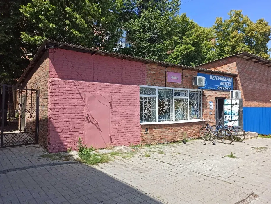 Приміщення комерційне