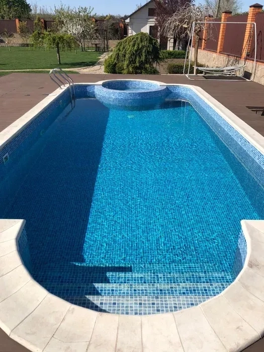 Індивідуальне будівництво басейнів будь-якої форми та розміру