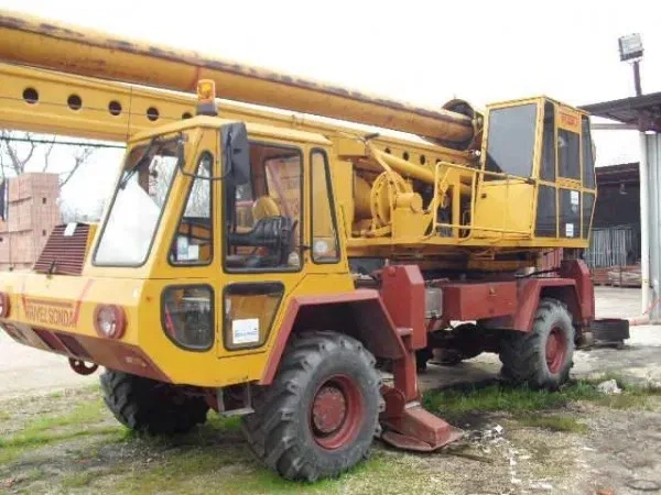 Криниці під ключ: копання, докопування та повне облаштування водозабору