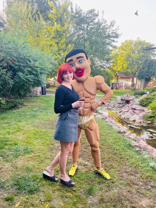 Гумористичне шоу від Мачо. Ростова лялка привітання з днем народження.