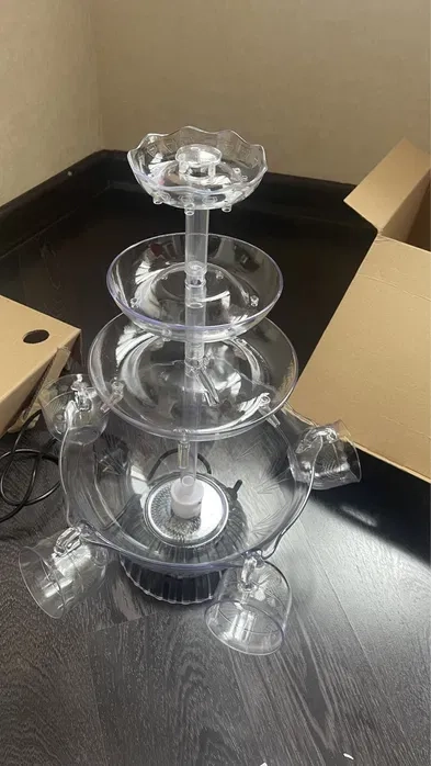 Фонтан для напоїв, шоколадний фонтан