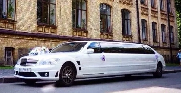 030 Лімузин на веcілля Mercedes W221 S600 білий