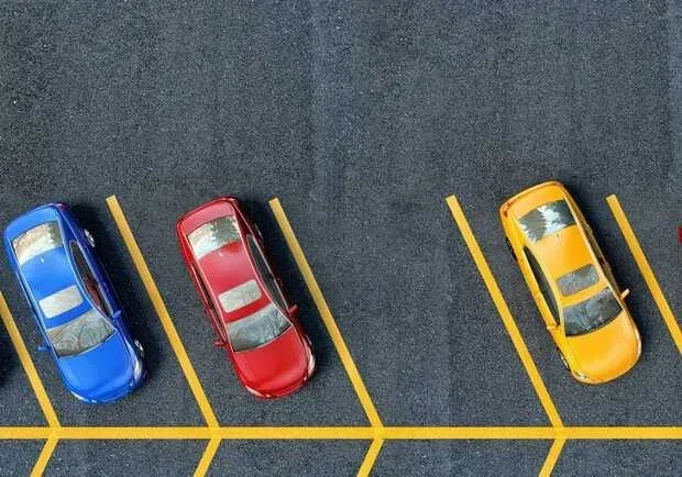 Місце для машини