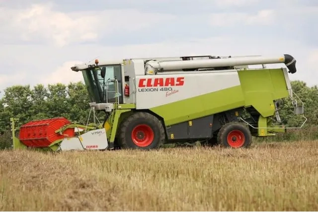 професійний Комбайн CLAAS lexion 480