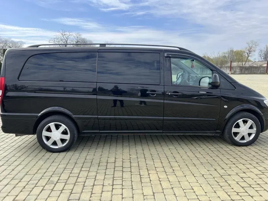 Пропонуємо трансфер таксі на автомобілях Mercedes Vito