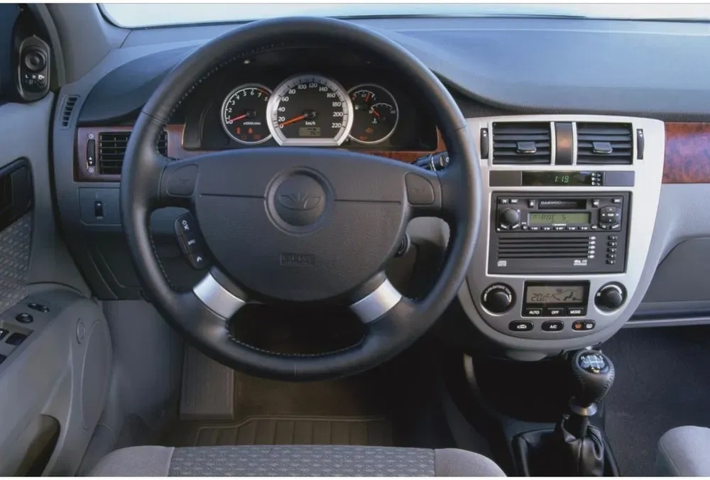 Авто універсал LACETTI NUBIRA 