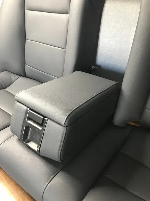 Профессиональный перешив салона и ремонт сидений авто в Одессе — качество и стиль!