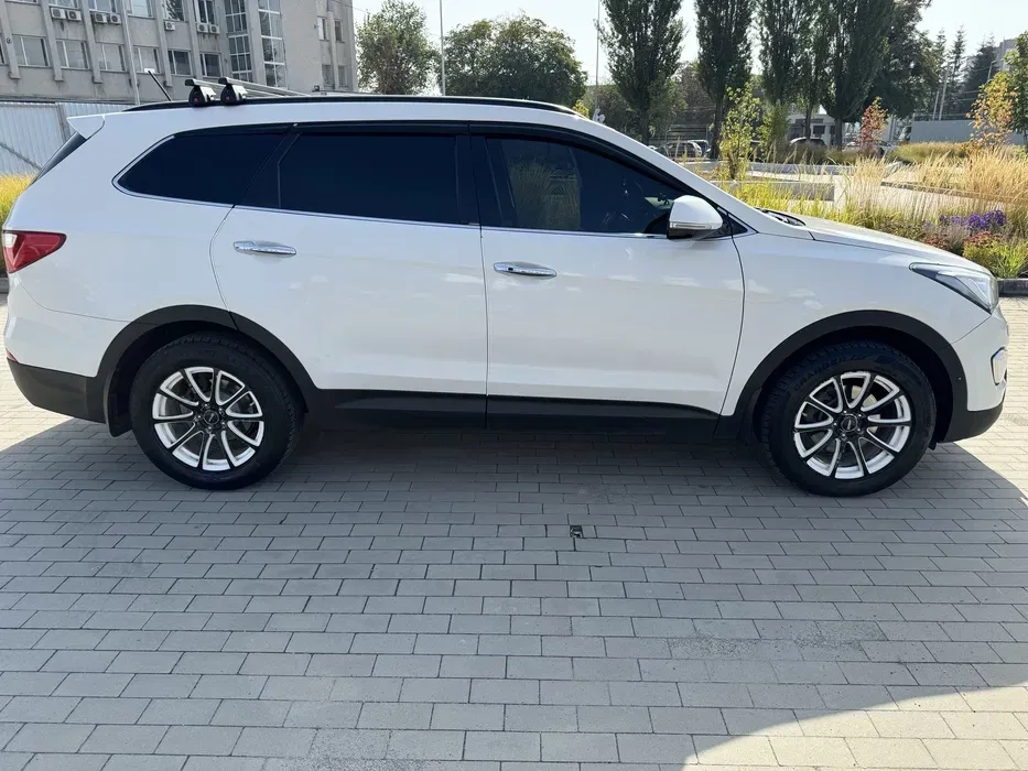 VIP доставка та трансфер в аеропорти Молдови й Румунії від 1 €/км