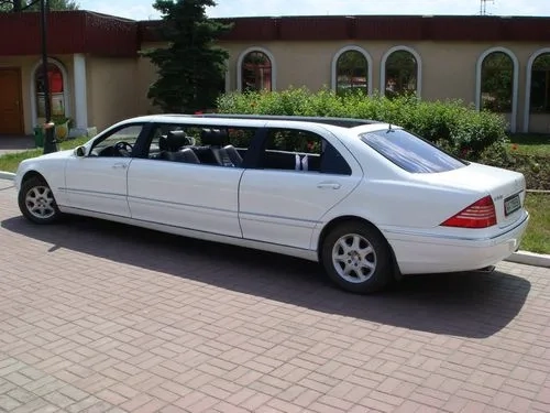 056 Замовити лімузин на весілля Mercedes 220 S 600 cabrio