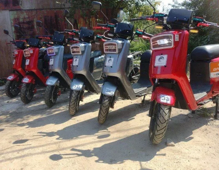 Електроскутер, Glovo ,bolt ,кур'єр