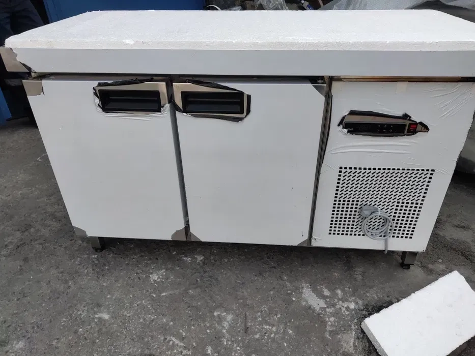 Виготовляємо Холодильні столи.