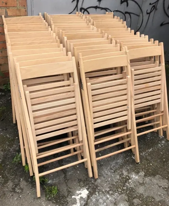 Стільці складні