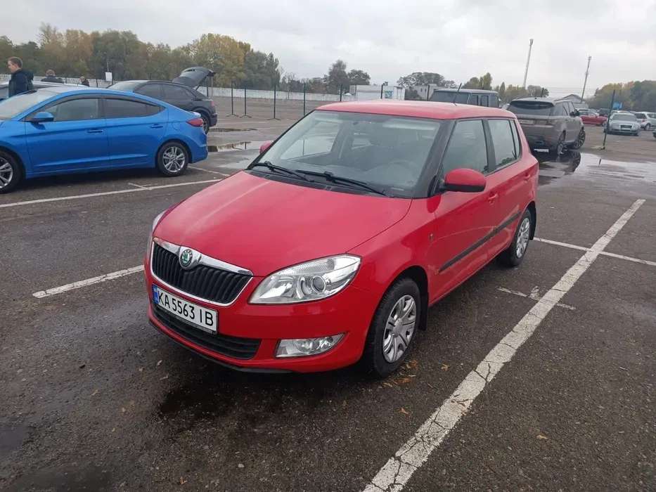 Авто для роботи в таксі (авто, такси)