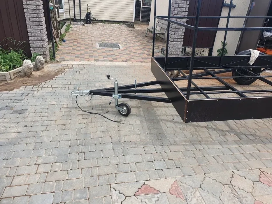 Професійне Виготовлення Причепів та Лафетів під Замовлення за Вашими Розмірами та Кресленнями!