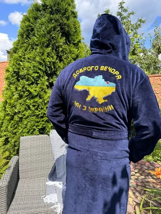 Машинна вишивка на одязі