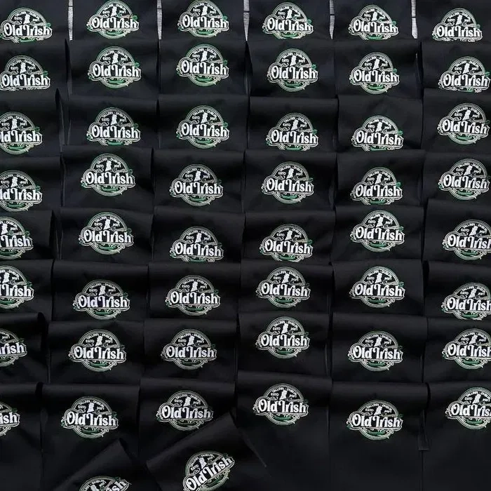 Машинна вишивка на одязі