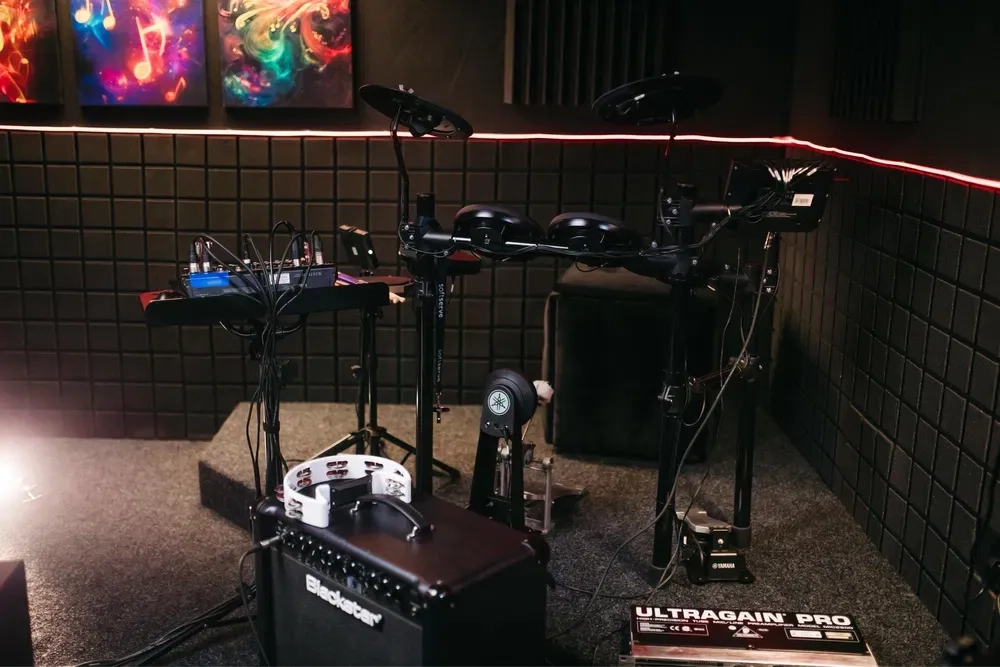 UNDERVAULT — простір для музикантів