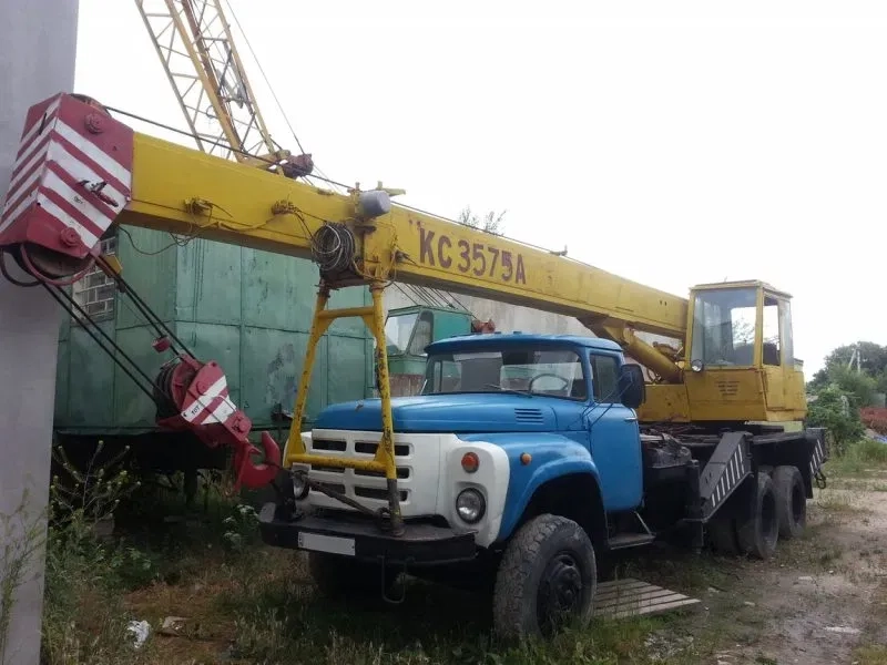 Спецтехніка: автокран,бульдозер