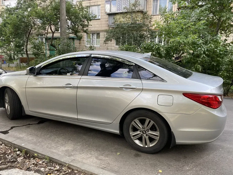 Авто / під викуп