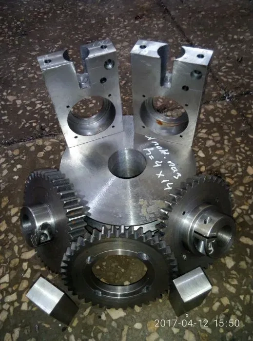 Шестерні за кресленнями та зразками