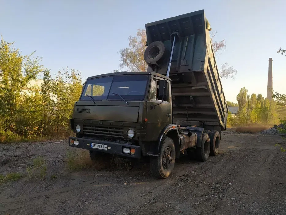 Самоскид Камаз