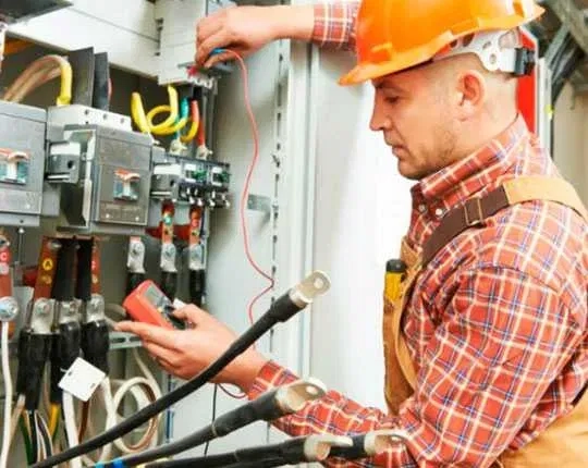 Електрик, виконуємо електромонтажні роботи