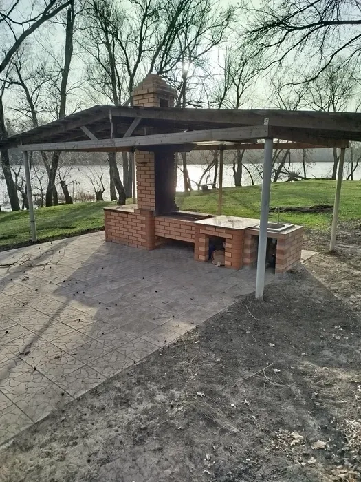 Альтанки, мангали, рибалка