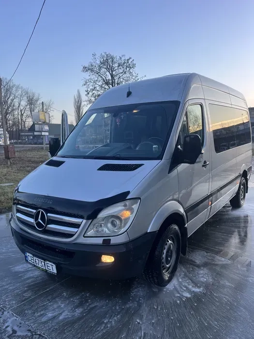 Бус в користування - 80€