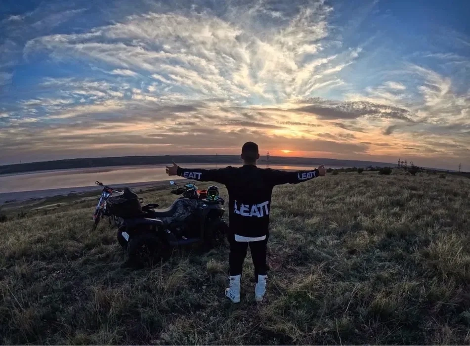 НАЙКРАЩИЙ ПОДАРУНОК квадро мото ендуро квадроцикл