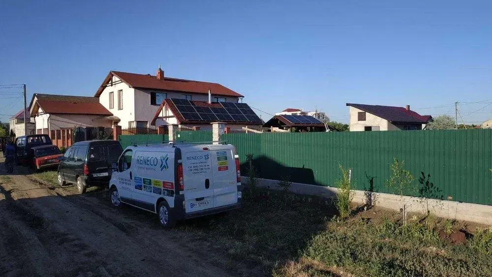 Монтаж сонячних панелей