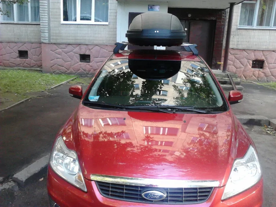 Багажник на кришу Terra Drive 440л та поперечки на рейлі