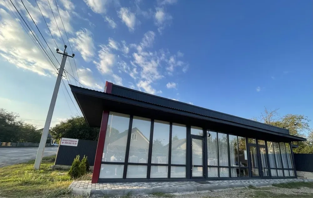 Приміщення в м. Коровія