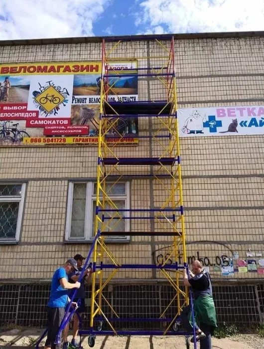 Будівельний Ліси, вишка Тура