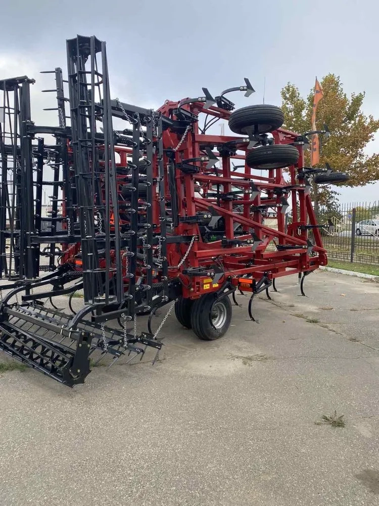 Культиватор CASE IH Tiger Mate 255