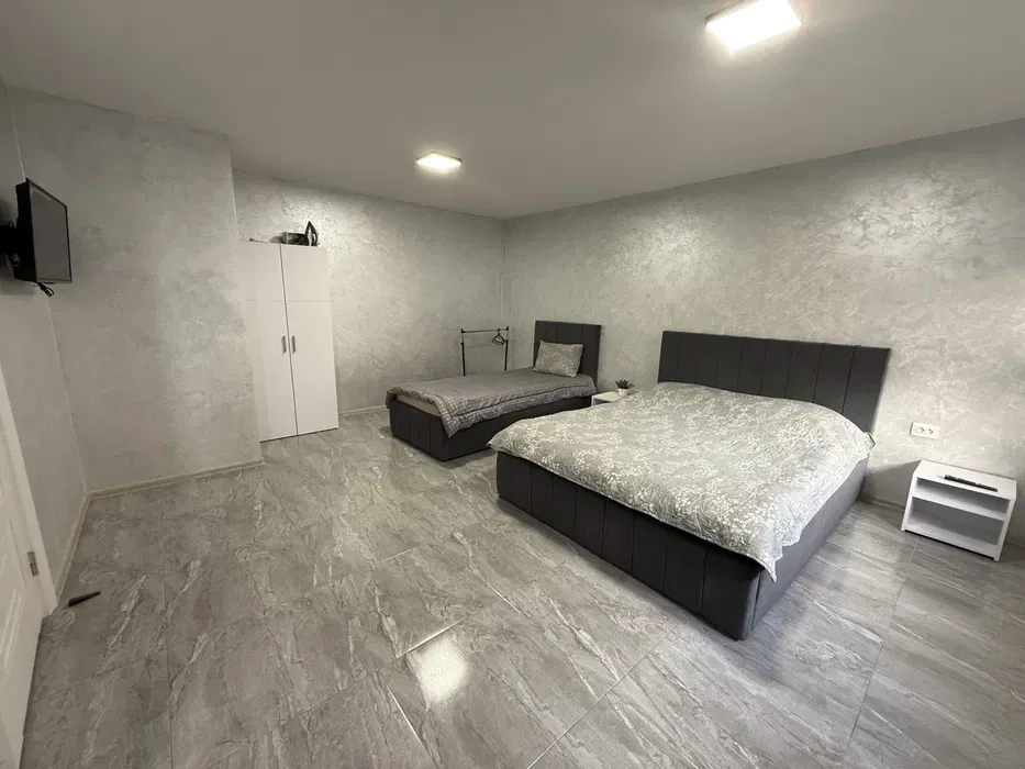 Затишна квартира подобово житло апартаменти термальний басейн