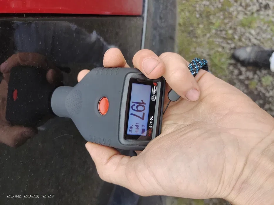 Професійний товщиномір TG-588 Ultra Profiline