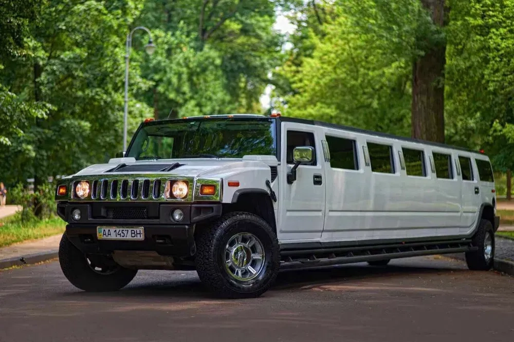 Лімузин на весілля Київ, недорого.