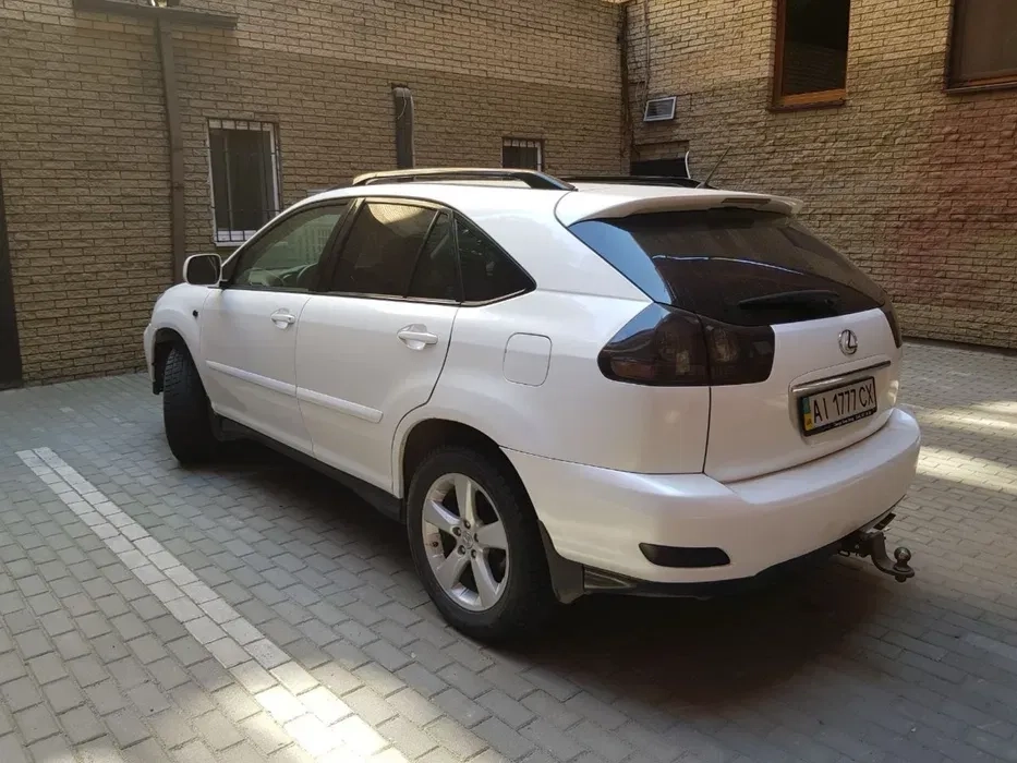 Авто lexus rx 300