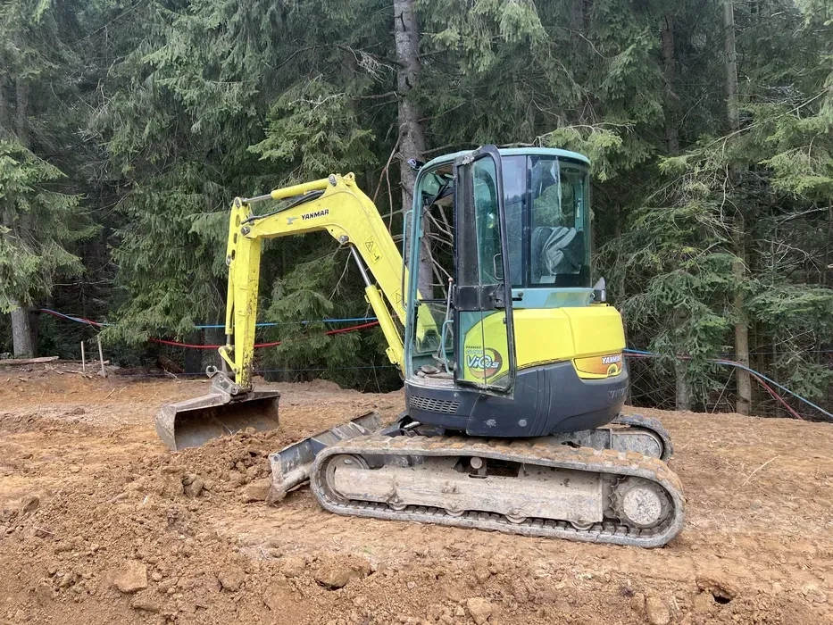 Міні-ескаватор 5 тон та більше та Зіл 131