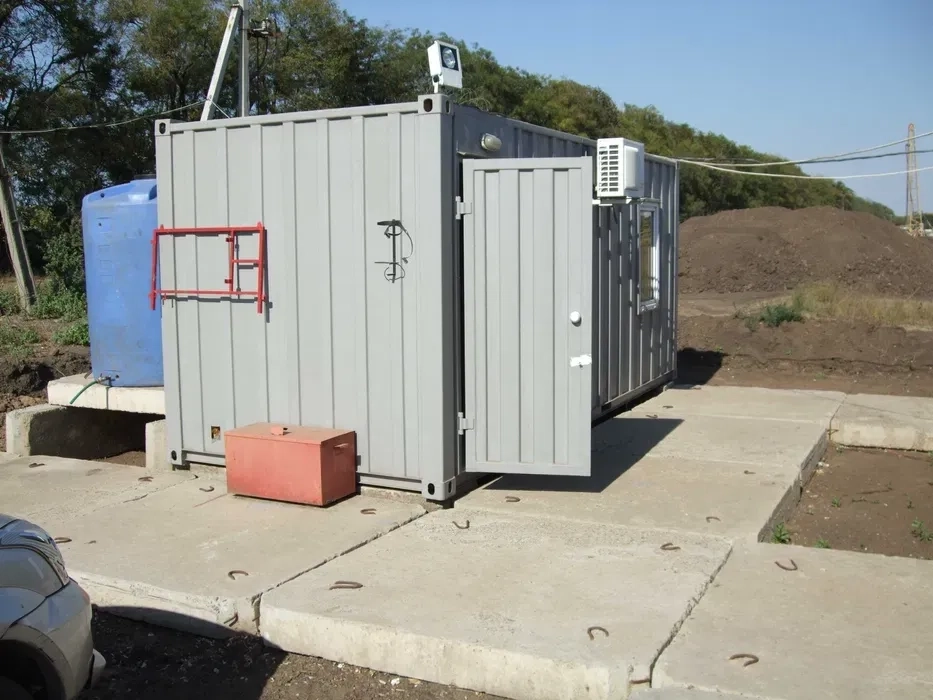 Побутівка для будівельників або під тимчасовий офіс