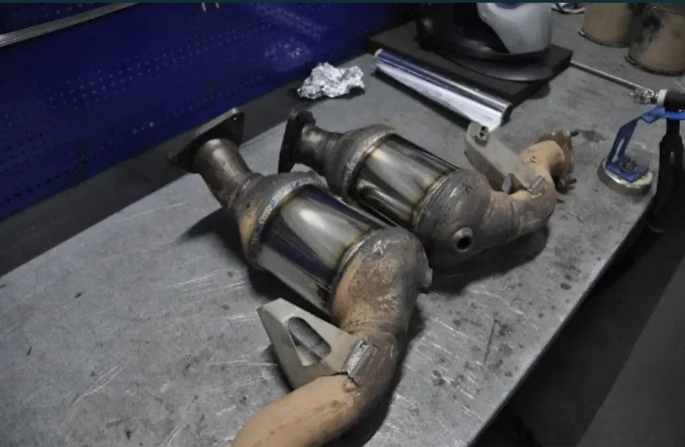 Ремонт вихлопної системи Видалення каталізатора, зварювання глушника 24/7