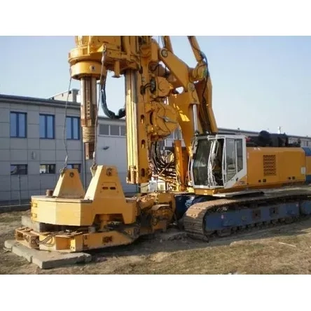 Бурова установка Bauer BG 28 650-1550