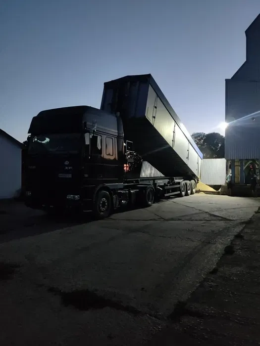 Зерновоз-самоскид