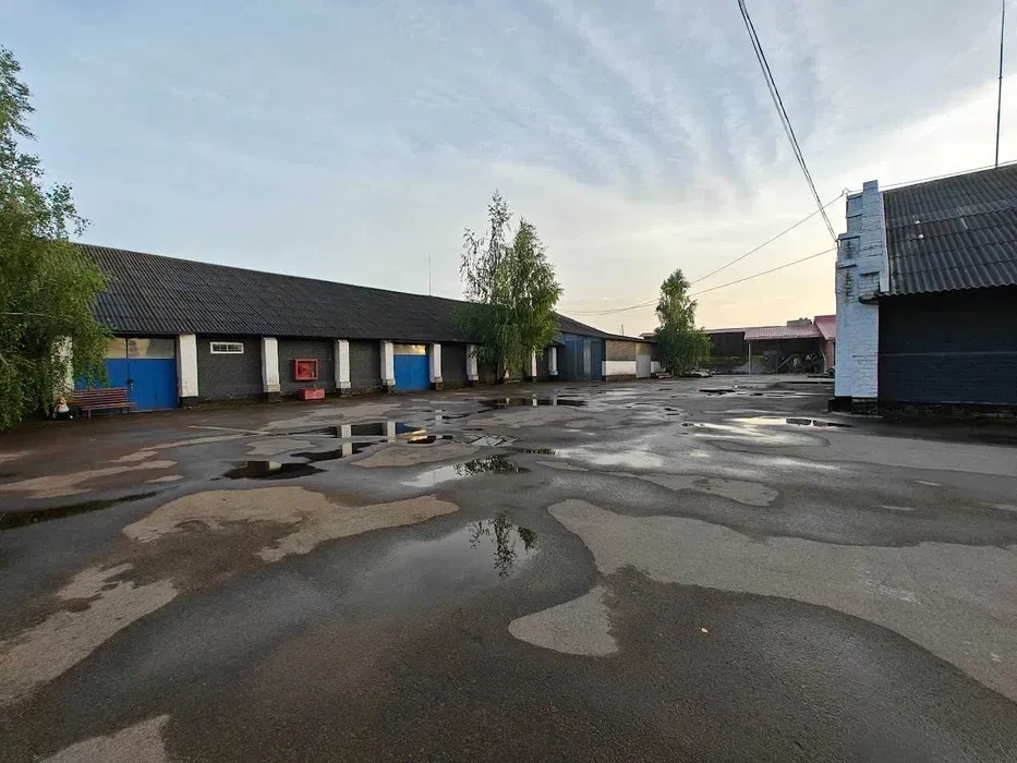 Складськи приміщеня комерційна нерухомість різного призначення