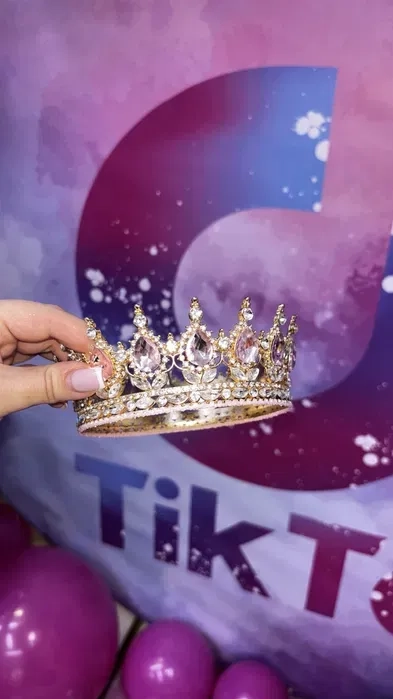 Корона для торта