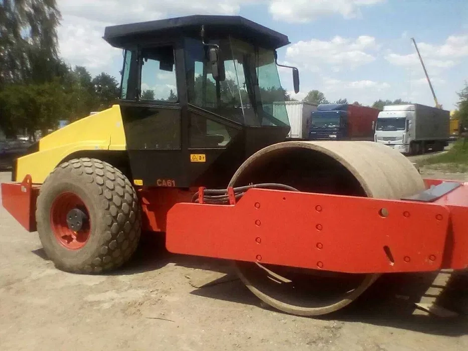 Грунтовий каток