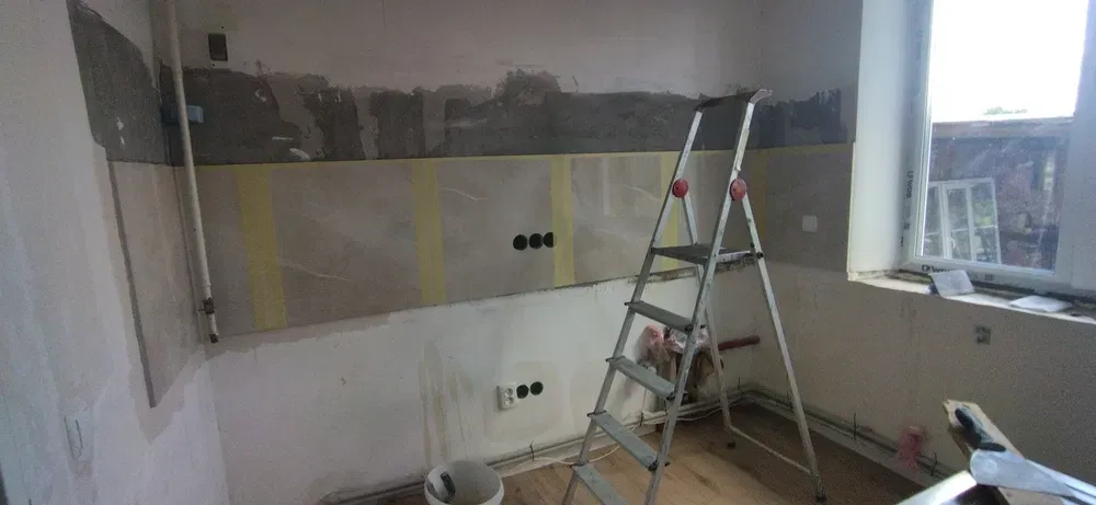 Професійні Електромонтажні Роботи під Ключ: Якість, Надійність та Гарантія!