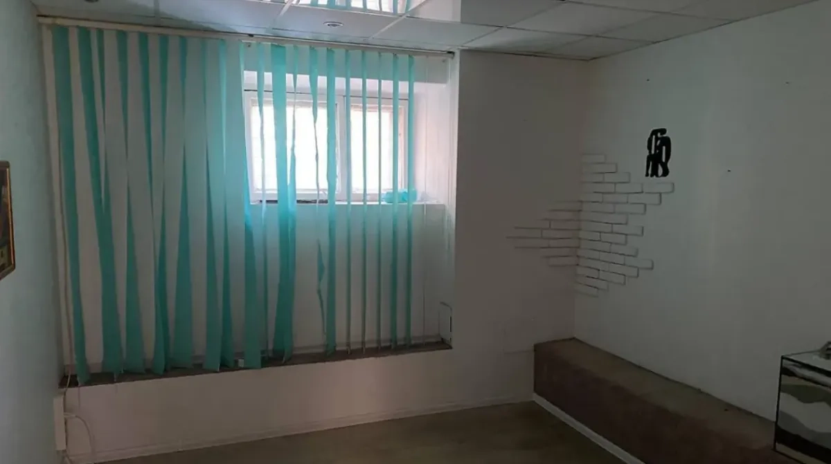 Комерційне приміщення на вул. Володимира Великого князя 15Б, площа 22 кв.м