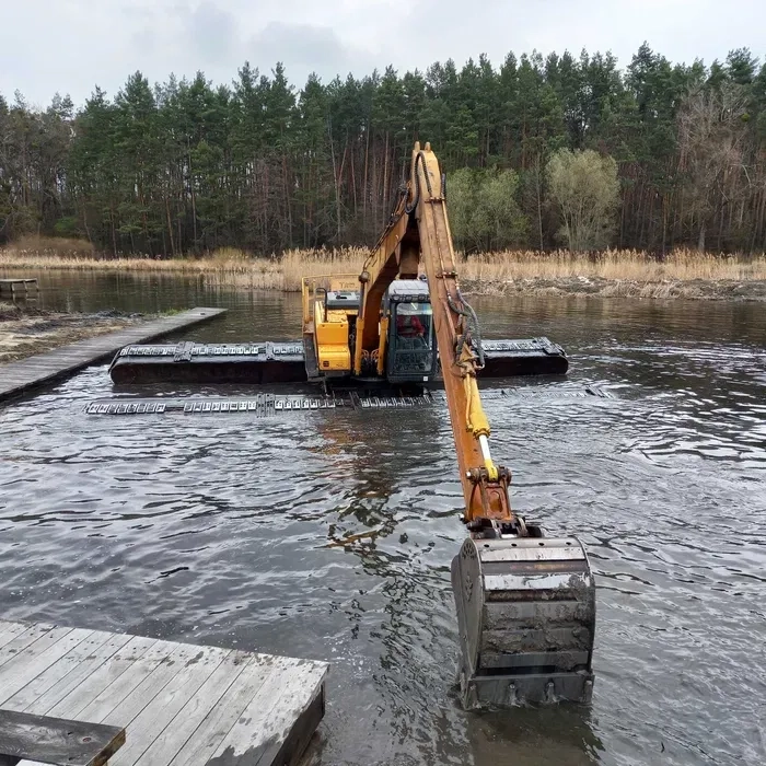 Чистка копання водойм: річок, ставків, озер, каналів, намив піску